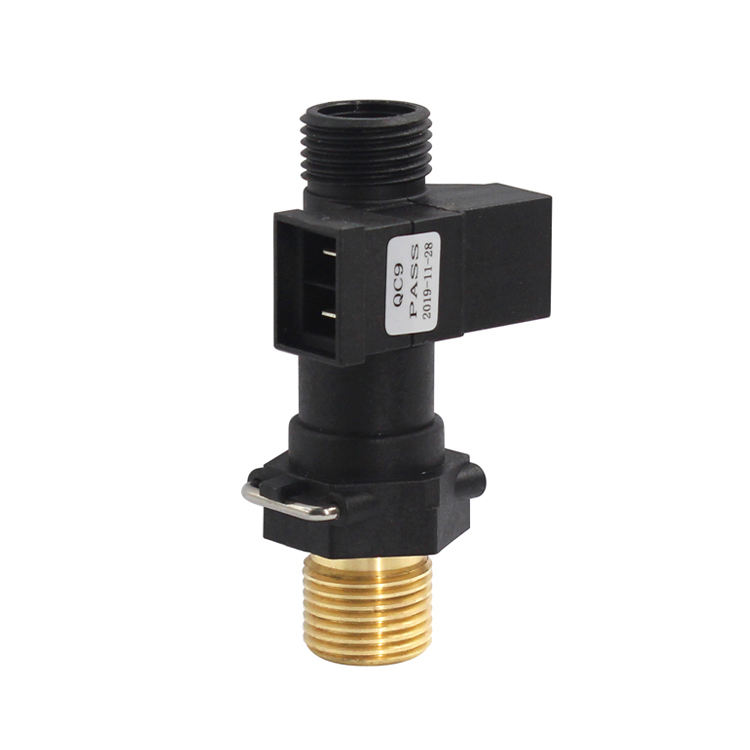 Spínač průtoku vody ohřívače vody